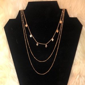 Gold mini heart necklace